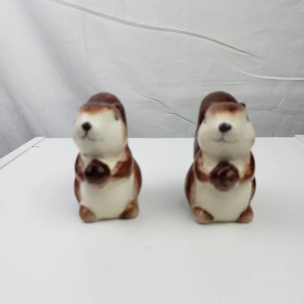 Better Homes Earthenware Squirrels Salt Pepper NWT